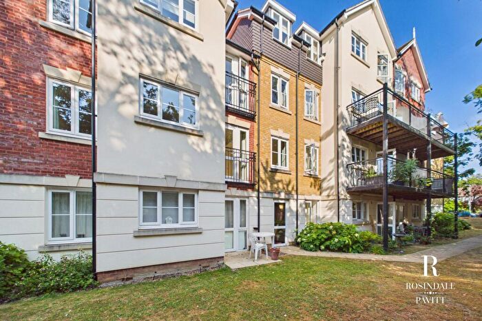 1 Bedroom Flat For Sale In Denmark Road, Laurel Lodge, SM5