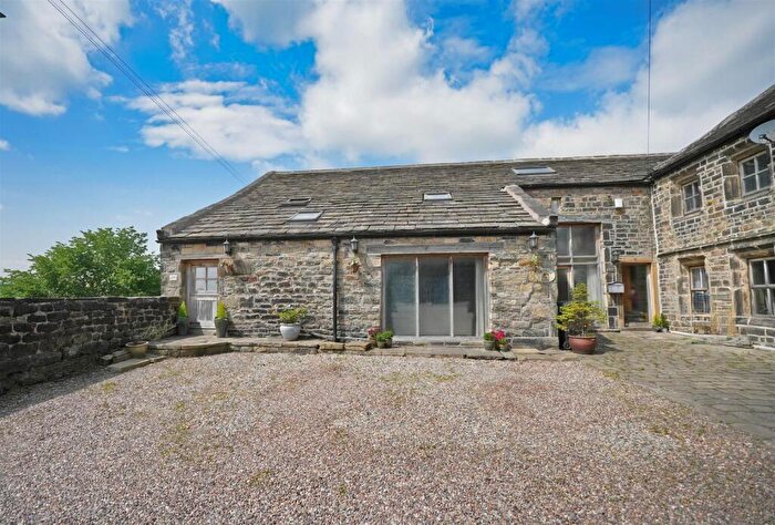 4 Bedroom Barn Conversion For Sale In Rochdale Road, Greetland, Halifax, HX4
