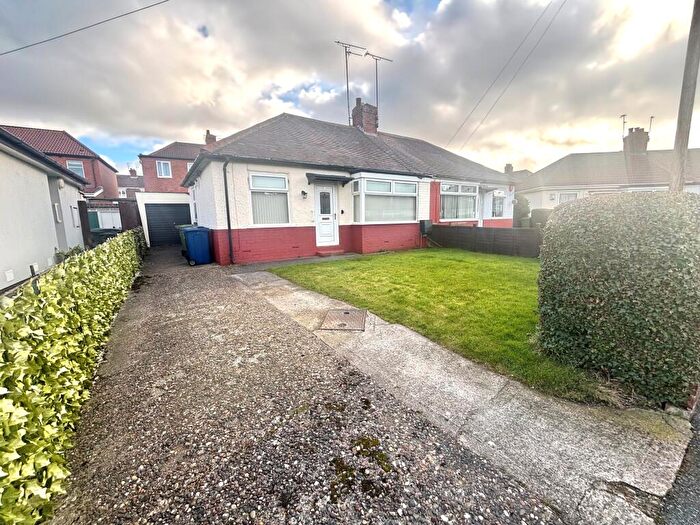 2 Bedroom Bungalow To Rent In Newton Grove, South Shields, NE34