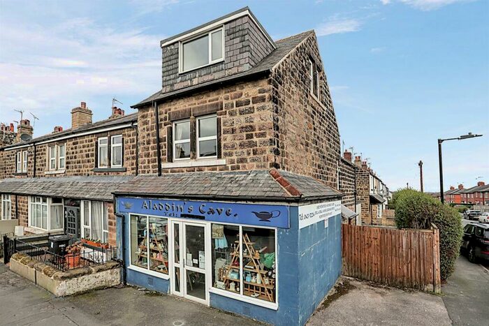 2 Bedroom Apartment To Rent In King Edwards Drive, Harrogate, HG1