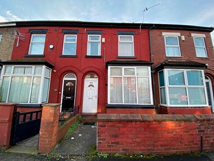 4 Bedroom Private Hall To Rent In Whitby Road, Fallowfield, Manchester, M14