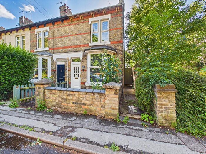 3 Bedroom End Of Terrace House For Sale In Fletton Avenue, Peterborough, PE2