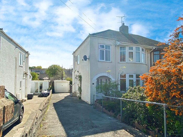 3 Bedroom Property To Rent In Oaklands Road, Bridgend, CF31