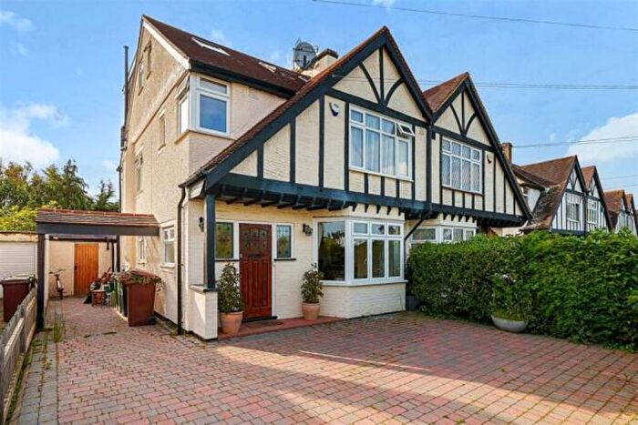 5 Bedroom Semi-Detached House To Rent In Waverley Road, Epsom, KT17