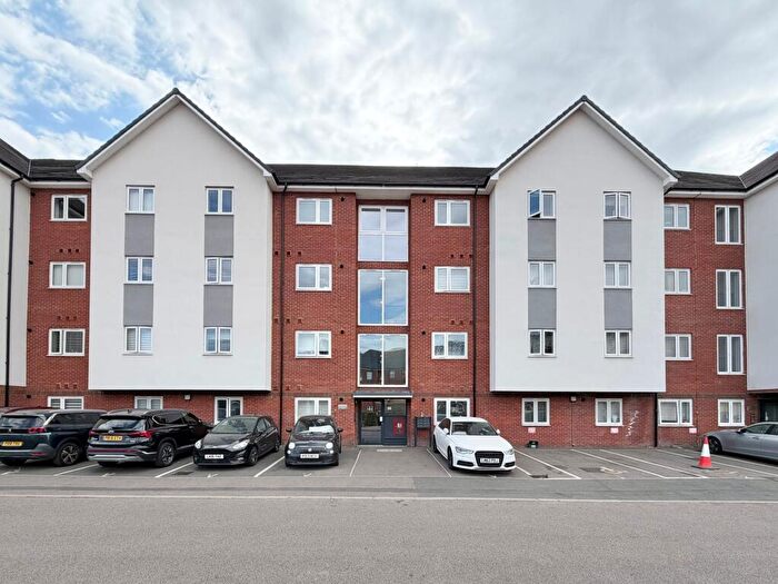 2 Bedroom Flat To Rent In Traction Lane, Bedford, MK42