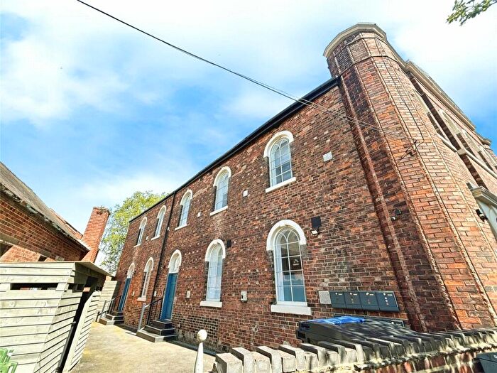 1 Bedroom Flat To Rent In West Street, Swadlincote, Derbyshire, DE11