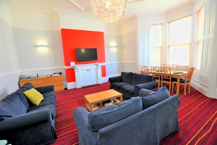 8 Bedroom Terraced House To Rent In Osborne Road, Jesmond, Newcastle Upon Tyne, NE2