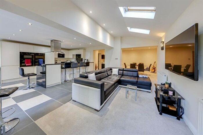 5 Bedroom Detached House For Sale In Mercer Crescent, Haslingden, Rossendale, BB4