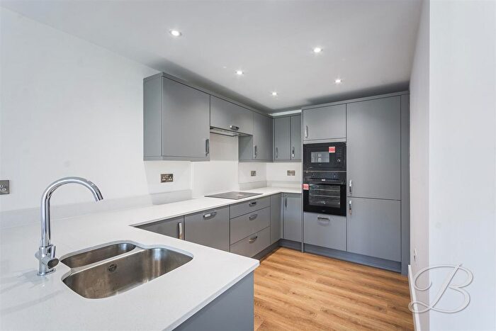 3 Bedroom Detached Bungalow For Sale In Wellow Road, Ollerton, Newark, NG22