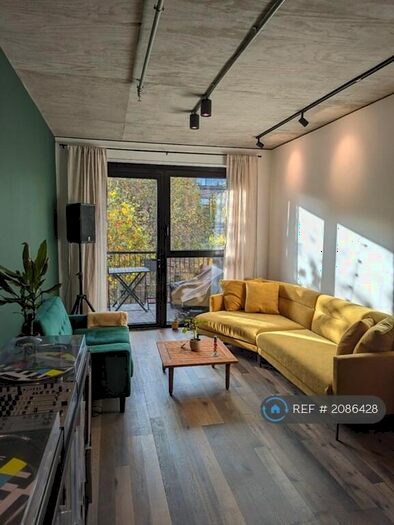 1 Bedroom Flat To Rent In Lawrence Road, London, N15