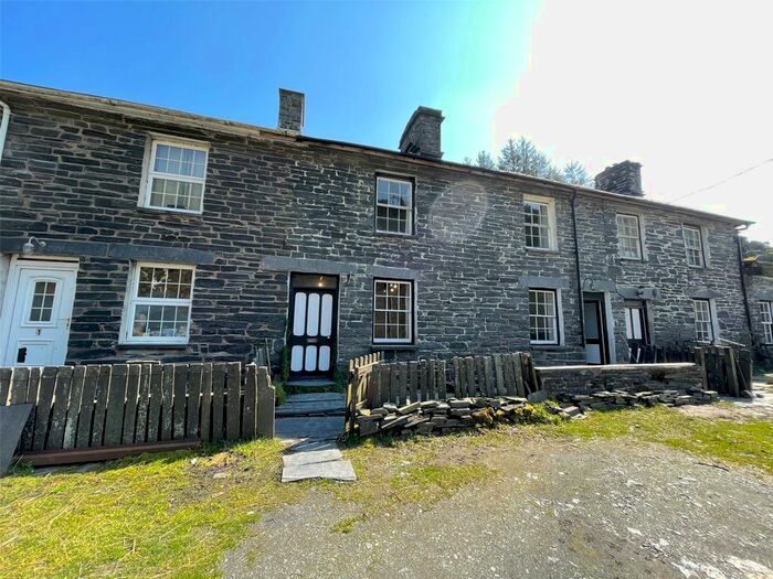 2 Bedroom Terraced House For Sale In Tanygraig, Aberllefenni, Machynlleth, Gwynedd, SY20