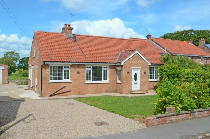 3 Bedroom Detached Bungalow To Rent In Main Street, Askham Bryan, York, YO23