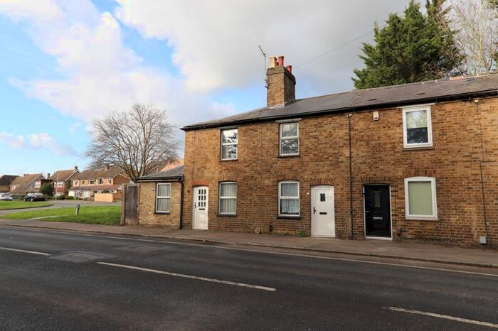 1 Bedroom Terraced House To Rent In Uxbridge Road, Rickmansworth, WD3