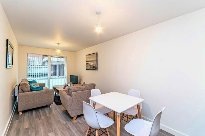 2 Bedroom Flat To Rent In Simpson Street, Manchester, M4