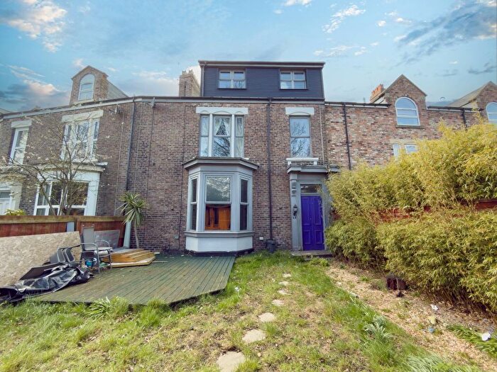 5 Bedroom Town House For Sale In Thornhill Crescent, Sunderland, Tyne And Wear, SR2