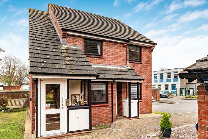 2 Bedroom Flat For Sale In Fairhaven, Egham, Surrey, TW20
