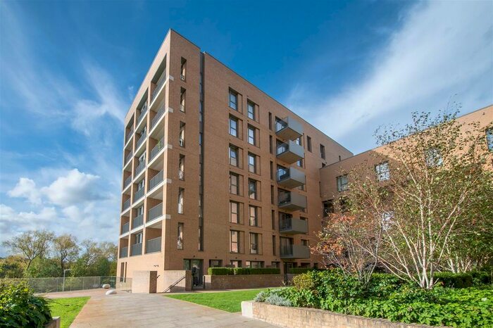 2 Bedroom Flat To Rent In Moorhen Drive, London, NW9