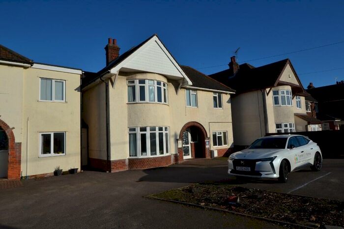 1 Bedroom House Of Multiple Occupation To Rent In Felixstowe Road, Ipswich, Suffolk, IP3