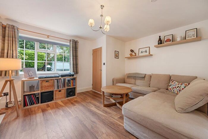 4 Bedroom Detached House For Sale In Bradford Road, Menston, Ilkley, West Yorkshire, LS29
