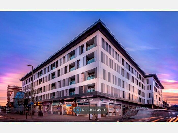 1 Bedroom Flat To Rent In Queensgate, Redhill RH1