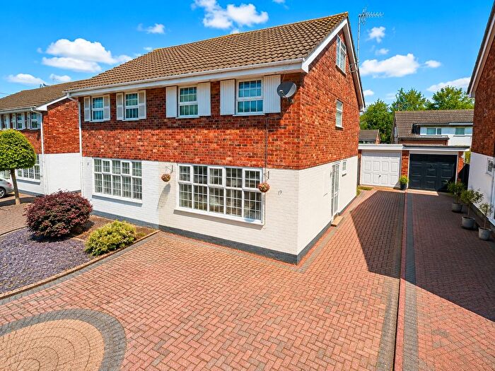 3 Bedroom Semi-Detached House For Sale In Langport Drive, Vicars Cross, Chester, Cheshire, CH3