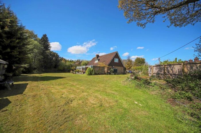 4 Bedroom Detached House For Sale In Wigginton - Development Potential, HP23