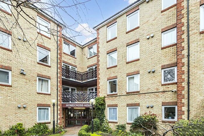 1 Bedroom Flat To Rent In Fishers Lane, Chiswick, W4