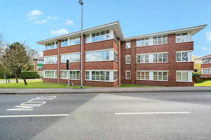 1 Bedroom Flat To Rent In Emmview Close, Wokingham, Berkshire, RG41