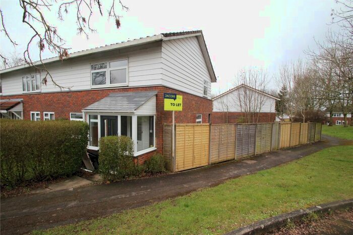 3 Bedroom End Of Terrace House To Rent In Bach Close, Basingstoke, Hampshire, RG22
