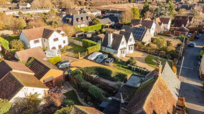 3 Bedroom Detached House For Sale In Church Street, SG5