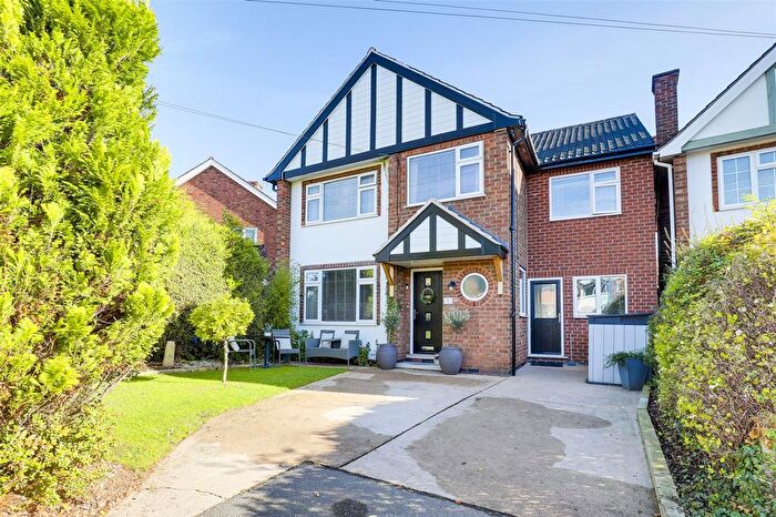 5 Bedroom Detached House For Sale In Gloucester Avenue, Sandiacre, NG10