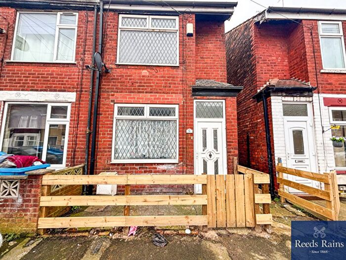 2 Bedroom Terraced House To Rent In Essex Street, Hull, HU4