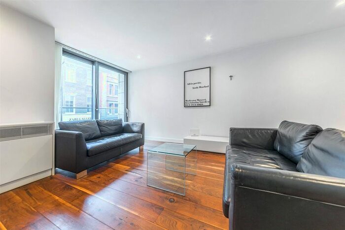 1 Bedroom Flat To Rent In Newman Street, London, W1T