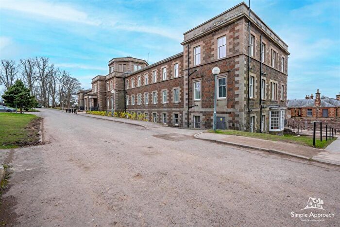 2 Bedroom Flat For Sale In Muirhall Road, Perth, PH2