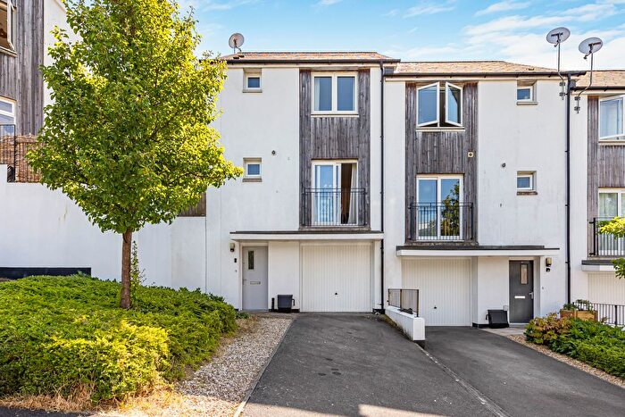 3 Bedroom End Terrace House For Sale In Berkshire Close, Ogwell, Newton Abbot, TQ12