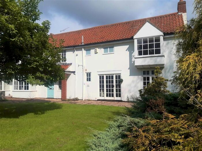 5 Bedroom Cottage To Rent In Church Street, Bawtry, Doncaster, DN10