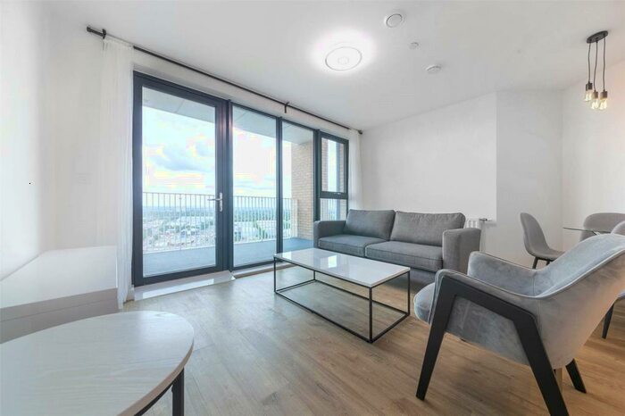 2 Bedroom Apartment To Rent In Baronet House, Lakeside Drive, Regency Heights, London, NW10