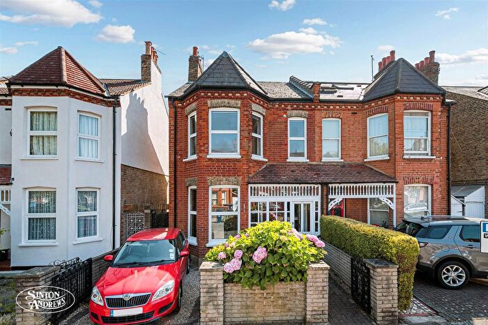 3 Bedroom Semi-Detached House For Sale In Coldershaw Road, West Ealing, W13
