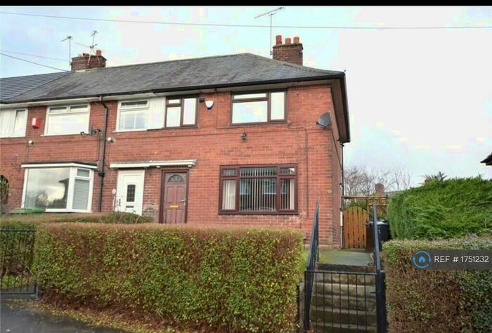 3 Bedroom Terraced House To Rent In Easterly Mount, Leeds, LS8