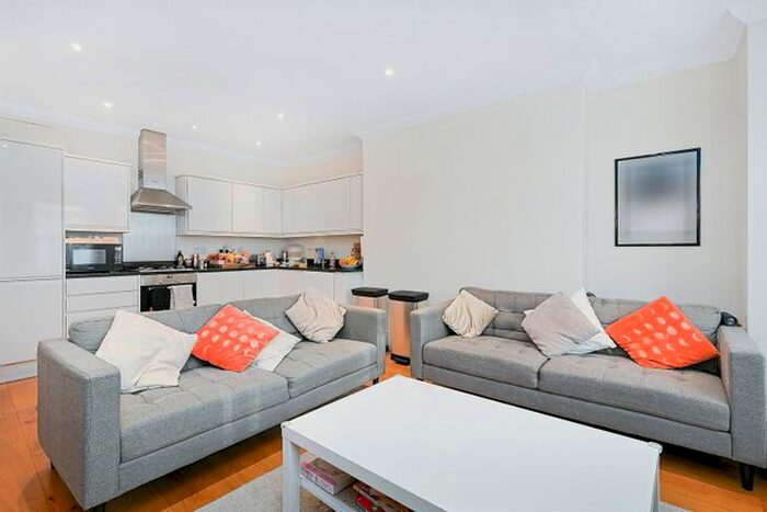 2 Bedroom Flat To Rent In Collingham Place, South Kensington, London, SW5