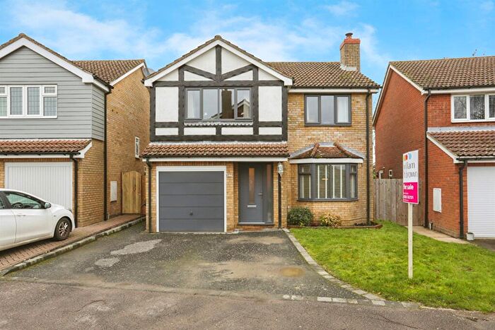 4 Bedroom Detached House For Sale In Thistledown Drive, Ixworth, Bury St. Edmunds, IP31