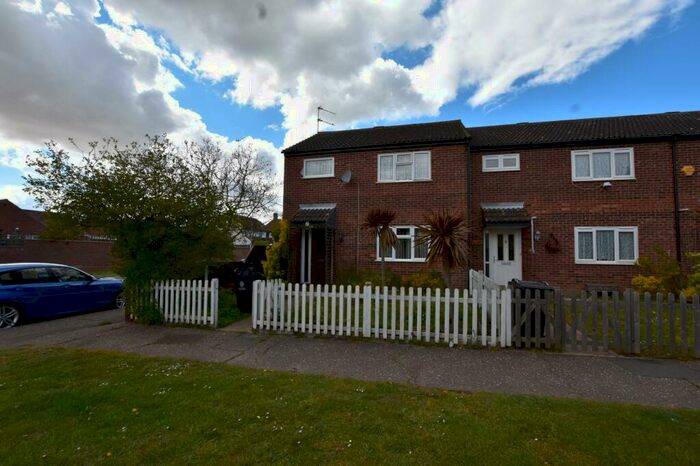 3 Bedroom End Of Terrace House To Rent In Tyler Avenue, Clacton-on-Sea, CO16