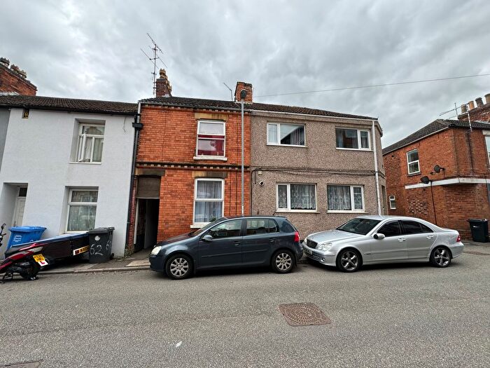 2 Bedroom Property To Rent In Havelock Street, Kettering, NN16
