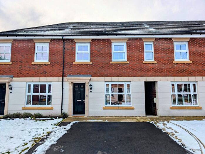4 Bedroom Terraced House To Rent In Radcliffe Court, Wakefield, West Yorkshire, WF1