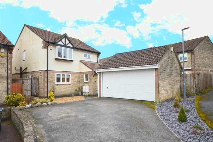 4 Bedroom Detached House For Sale In Bridge Close, Whitchurch Village, Bristol, BS14