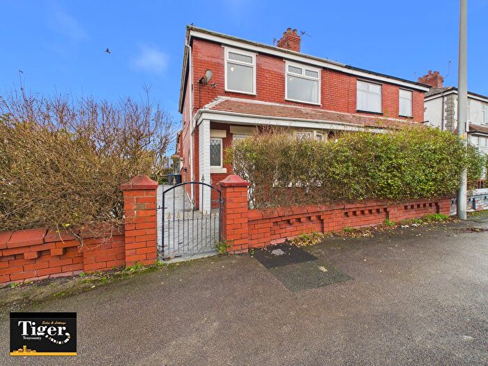 3 Bedroom Semi Detached House For Sale In Queen Victoria Road, Blackpool, FY1