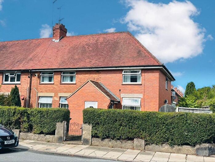 3 Bedroom End Of Terrace House For Sale In Birchfield Road East, Abington, Northampton, NN3