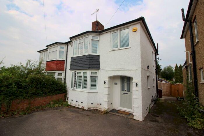 3 Bedroom Property To Rent In Little Bushey Lane, Bushey, WD23