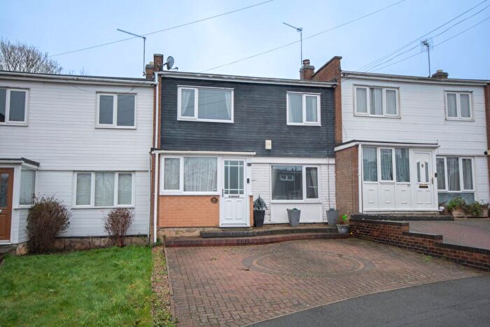 3 Bedroom Terraced House For Sale In Cheshire Close, Bilton, Rugby, CV22