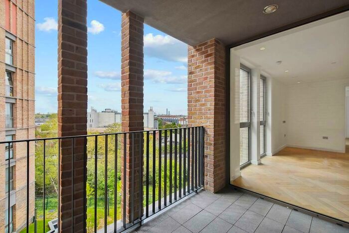 2 Bedroom Apartment To Rent In Oberman Road, London, NW10